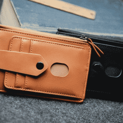 The Edge Wallet (Tan) - TCC