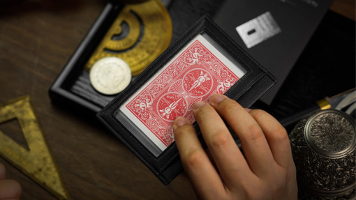 MAGIC WALLET UNIVERSE PEEK - TCC